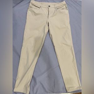 Lululemon Men’s ABC Classic-Fit Trouser 34” Warpstreme